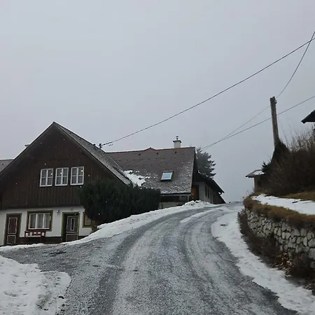 Gaestehaus In Ruhiger Lage Zum Entspannen Feriehus *